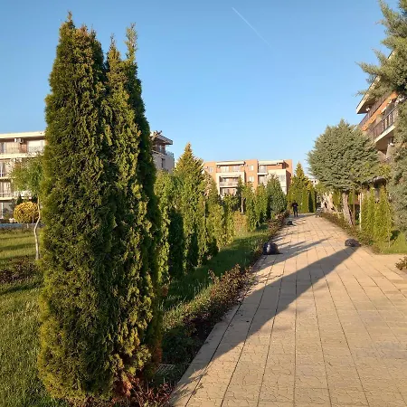Апартамент Orchid Fort Garden ,орхидея форт Слънчев бряг